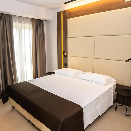 Perla Del Gargano Otel 4*